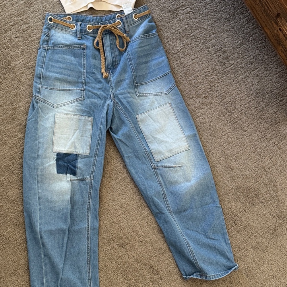 Stylish Blue Patchwork Barrel Jeans - image 1